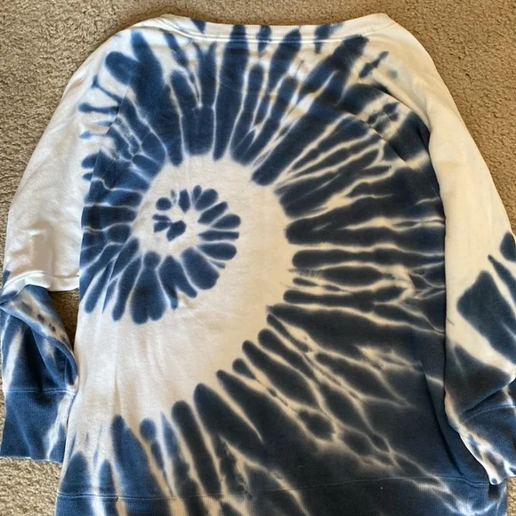 SO Lounge Life Weekend Sweatshirt, blue/white tie dye, size XXL - Picture 6 of 6